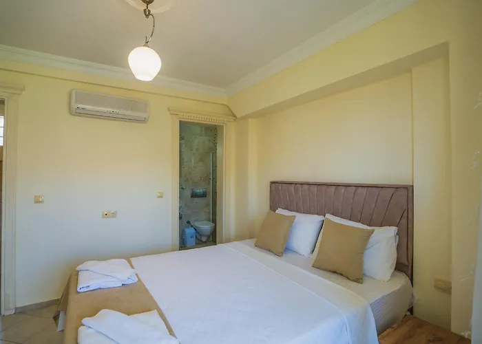 Sunset Club Aqualettings Pearl 4 Villa Fethiye