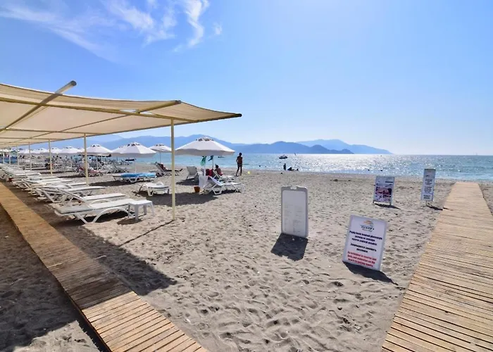 Sunset Club Aqualettings Pearl 4 *