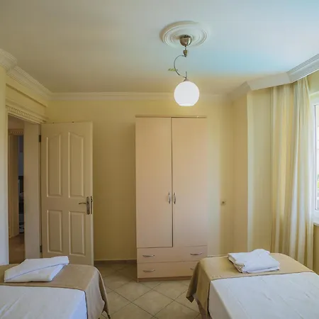 Sunset Club Aqualettings Pearl 4 Вилла